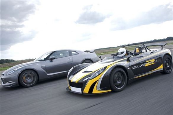 Nissan GTR Lotus 211 Driving Experience 1