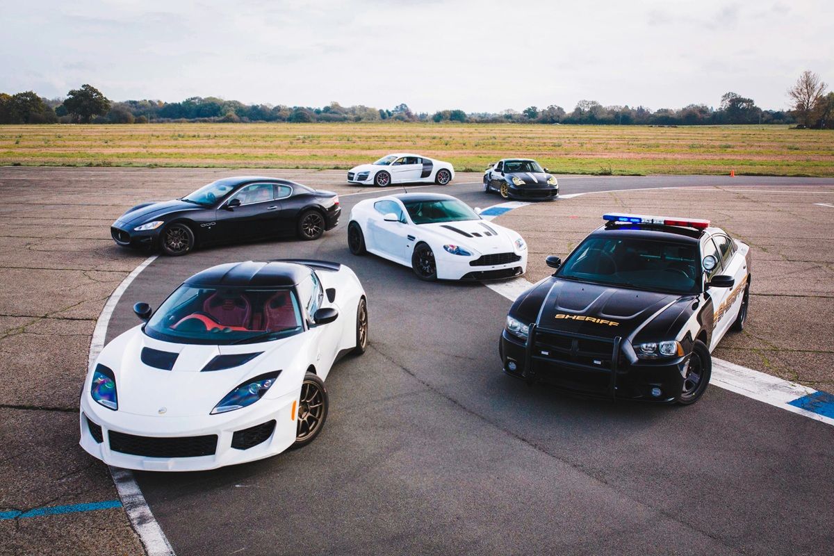 No Licence Five Supercar Driving Experience - 24 Laps Driving Experience 1