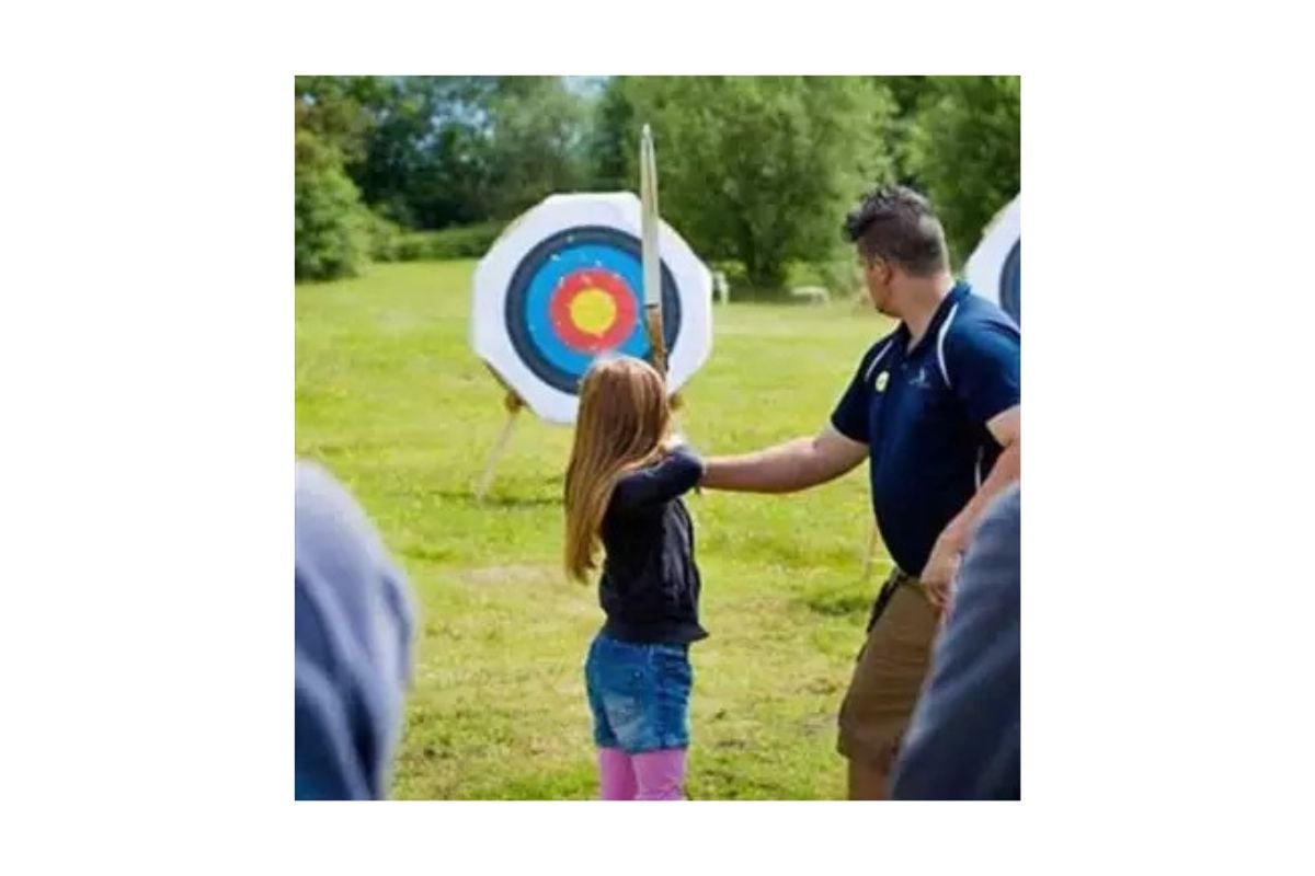 One Hour Archery Lesson for Two - Norfolk Experience from Trackdays.co.uk