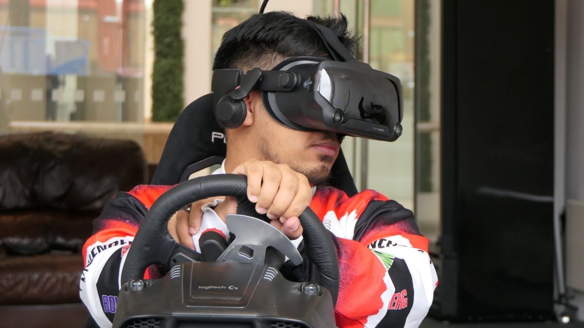 One Hour VR Gaming for Four Driving Experience 1