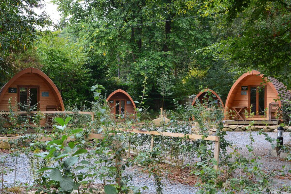 One Night Glamping and Camping Pod Break Experience from Trackdays.co.uk