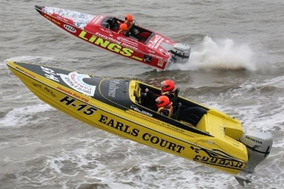 Powerboat Racing Grand Prix Driving Experience 1