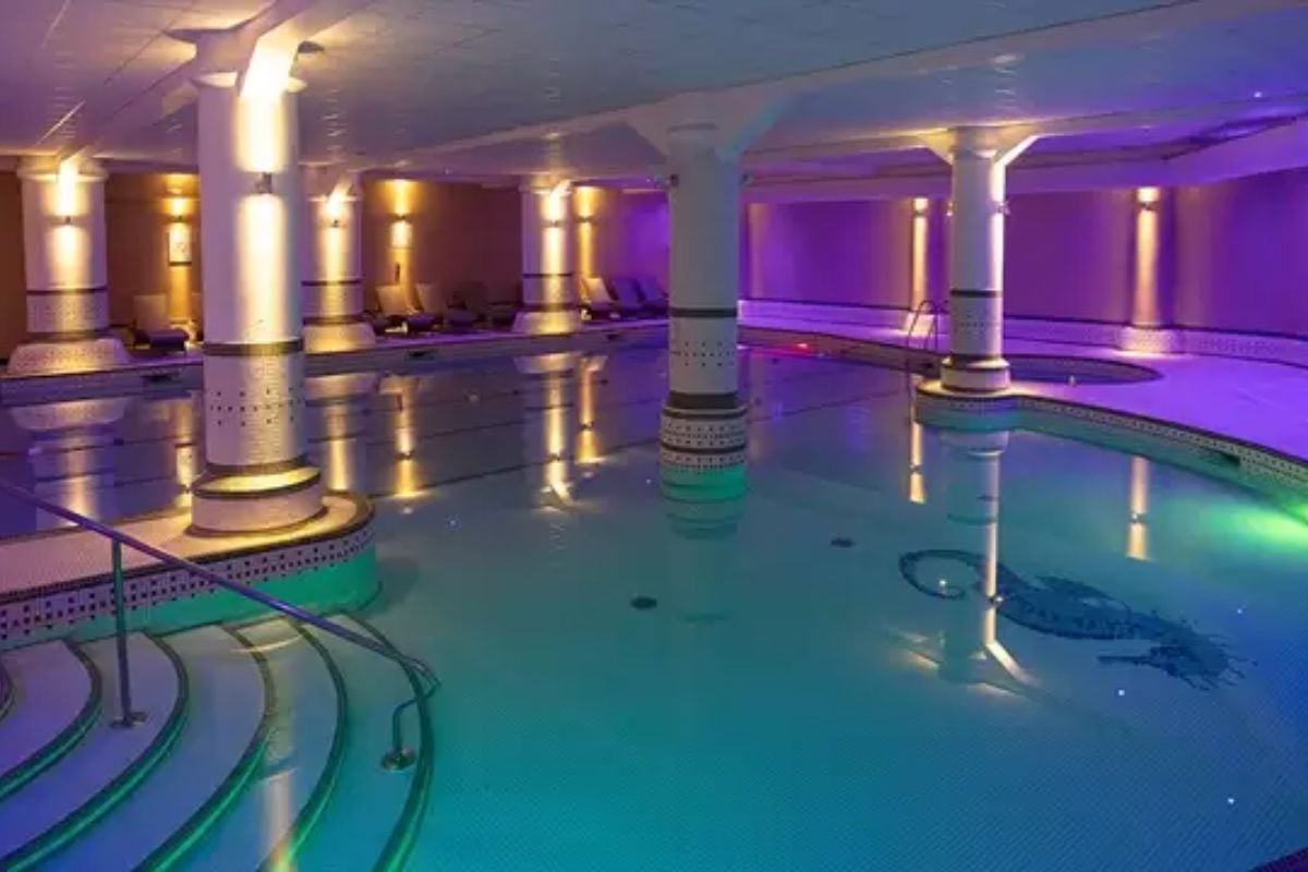 QHotels Midweek Spa Day with 25 Minute Treatment (Choice 2) Experience from Trackdays.co.uk