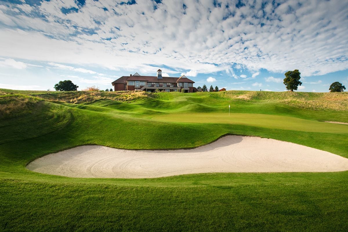 Round of Golf for Two at The Oxfordshire Golf Hotel & Spa Experience from Trackdays.co.uk