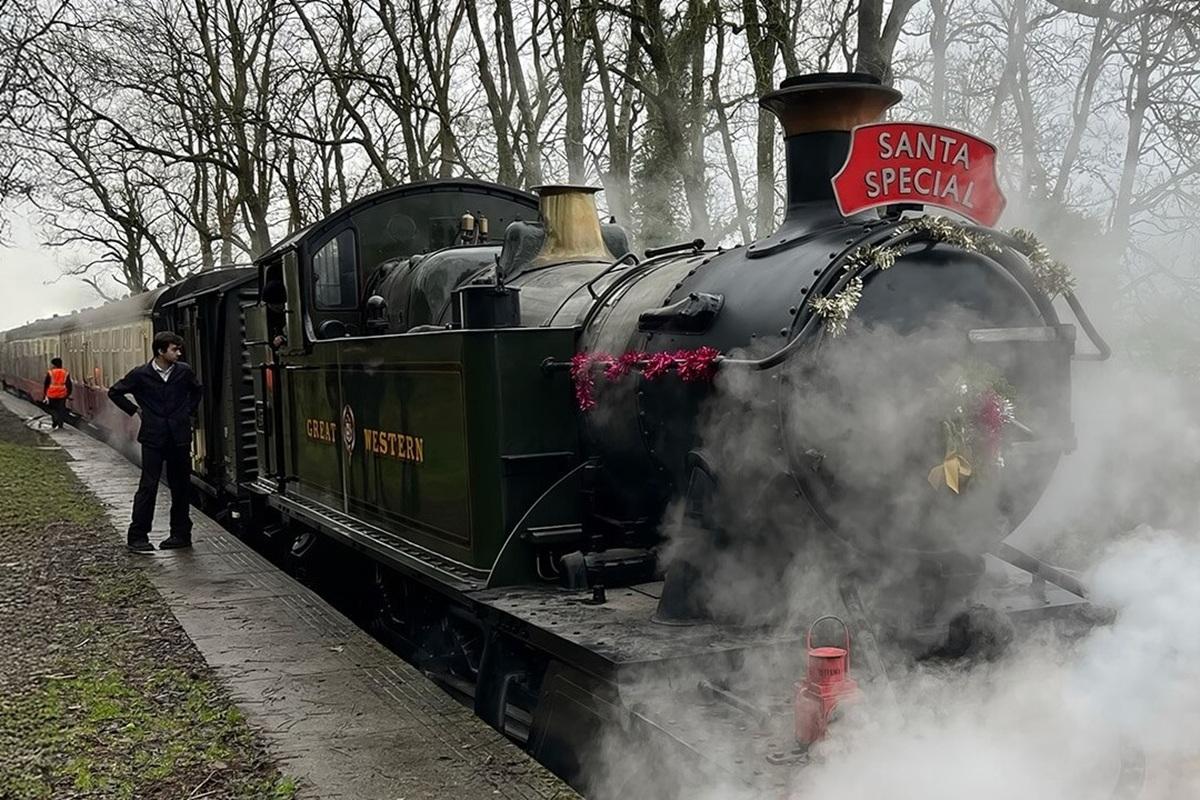 Santa Special Train Ride in Somerset (Under 12 Months) Driving Experience 1