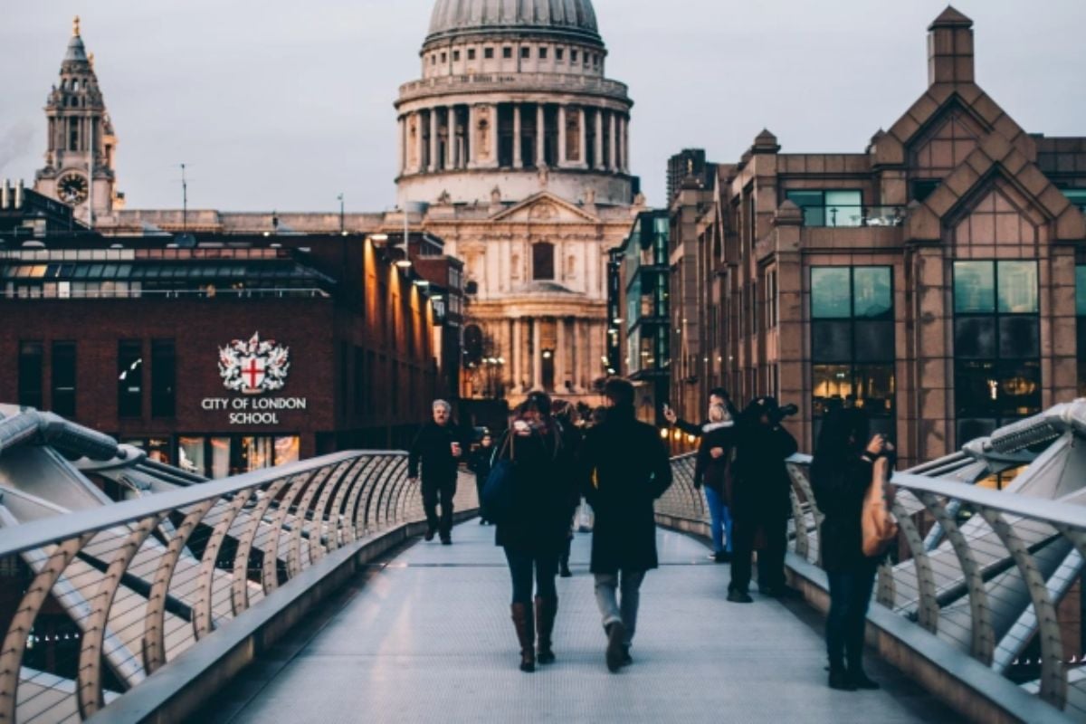 Self-Guided Walking Tour of London Experience from Trackdays.co.uk