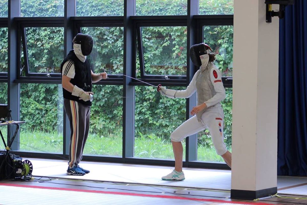 Six Week Fencing Course - London Driving Experience 1