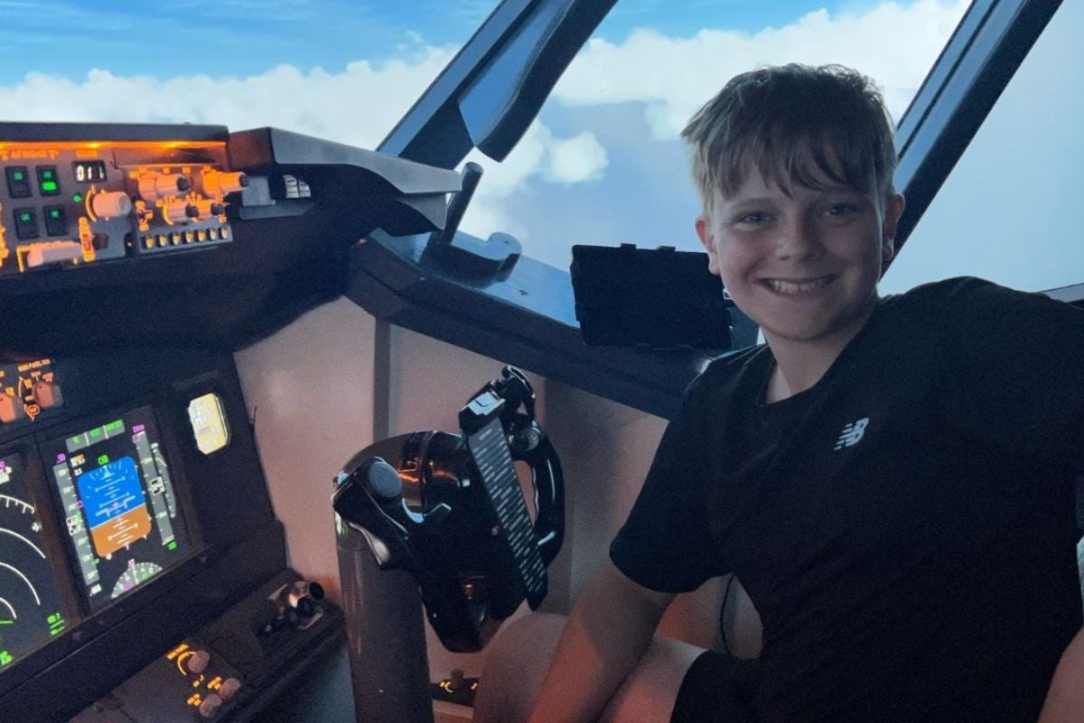 'Sky Cadets' Junior Flight Simulator Experience Driving Experience 1