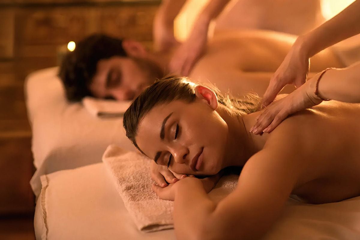 Spa Break for Two with 25 min Treatments & Dining at The Oxfordshire Experience from Trackdays.co.uk