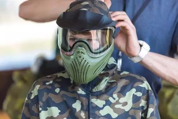 St Albans Half Day Paintballing Games for Two Driving Experience 1