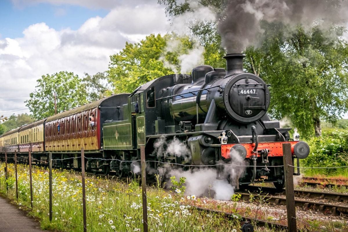 Activity Superstore Steam Train Gift Experience Voucher For Two Available At 5 Uk Locations 18 Month Validity Experience Days Train Gifts Couples Gifts Retirement Gifts - View #9