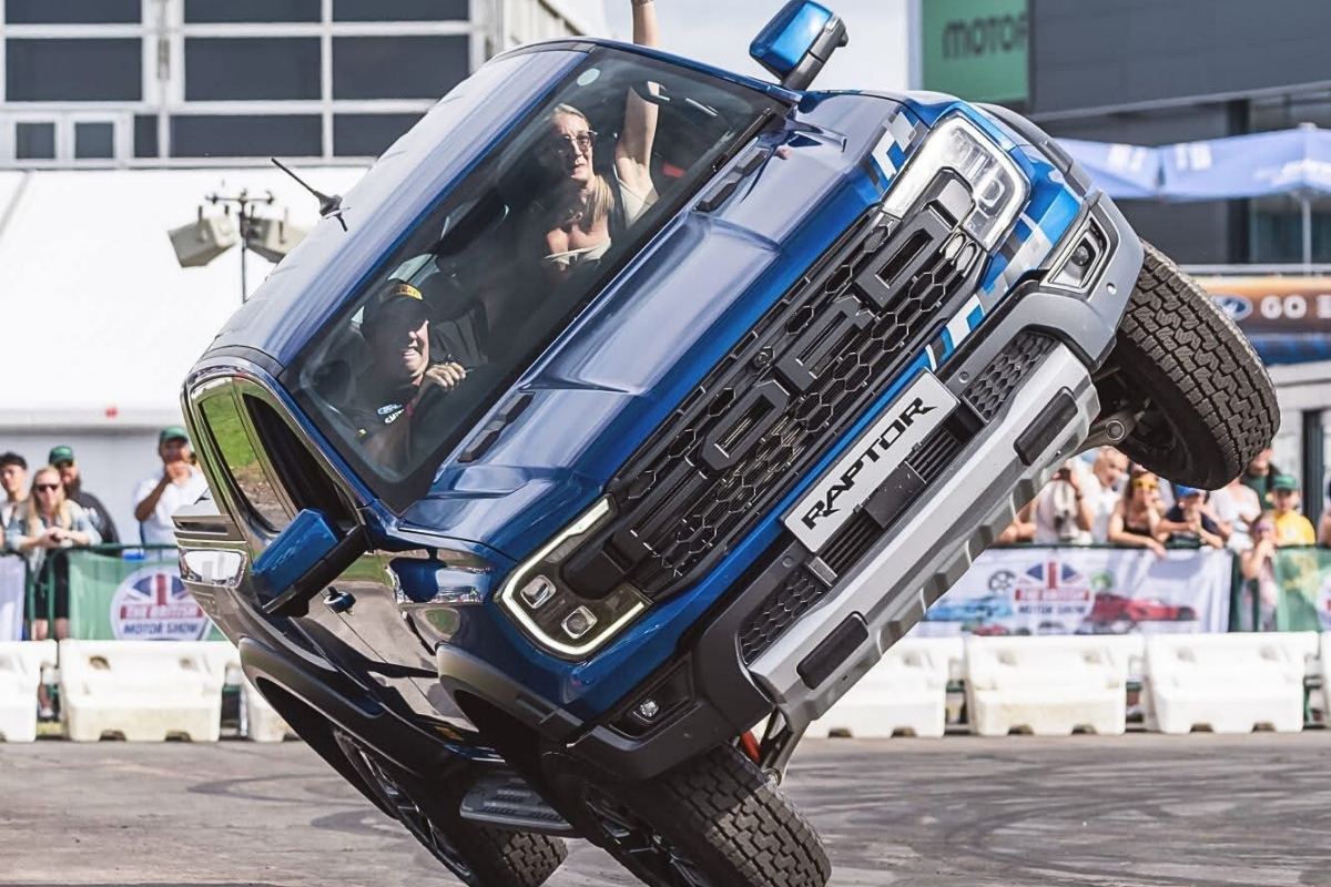 Stunt Passenger Ride Experience Experience from Trackdays.co.uk