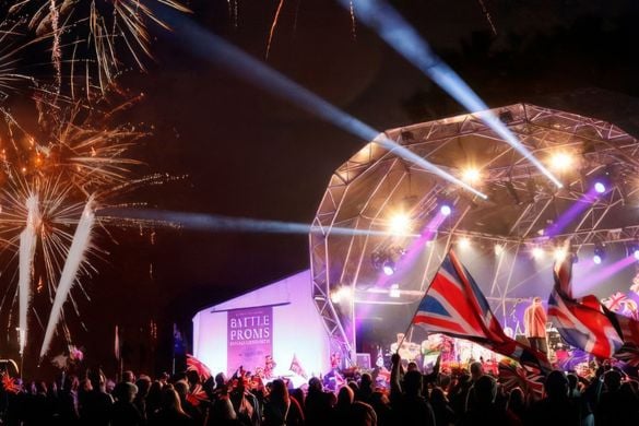 Summer Proms Day Out for Two People with Picnic Driving Experience 1