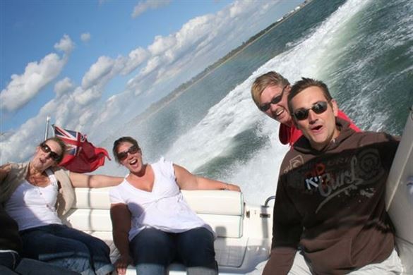 Sunseeker Powerboat Driving Experience 1