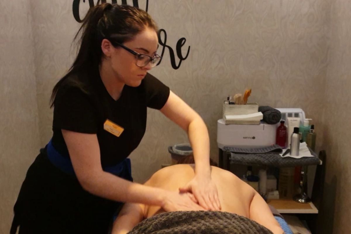 Thai Fusion Massage in Brighton (60 Minutes) Experience from Trackdays.co.uk