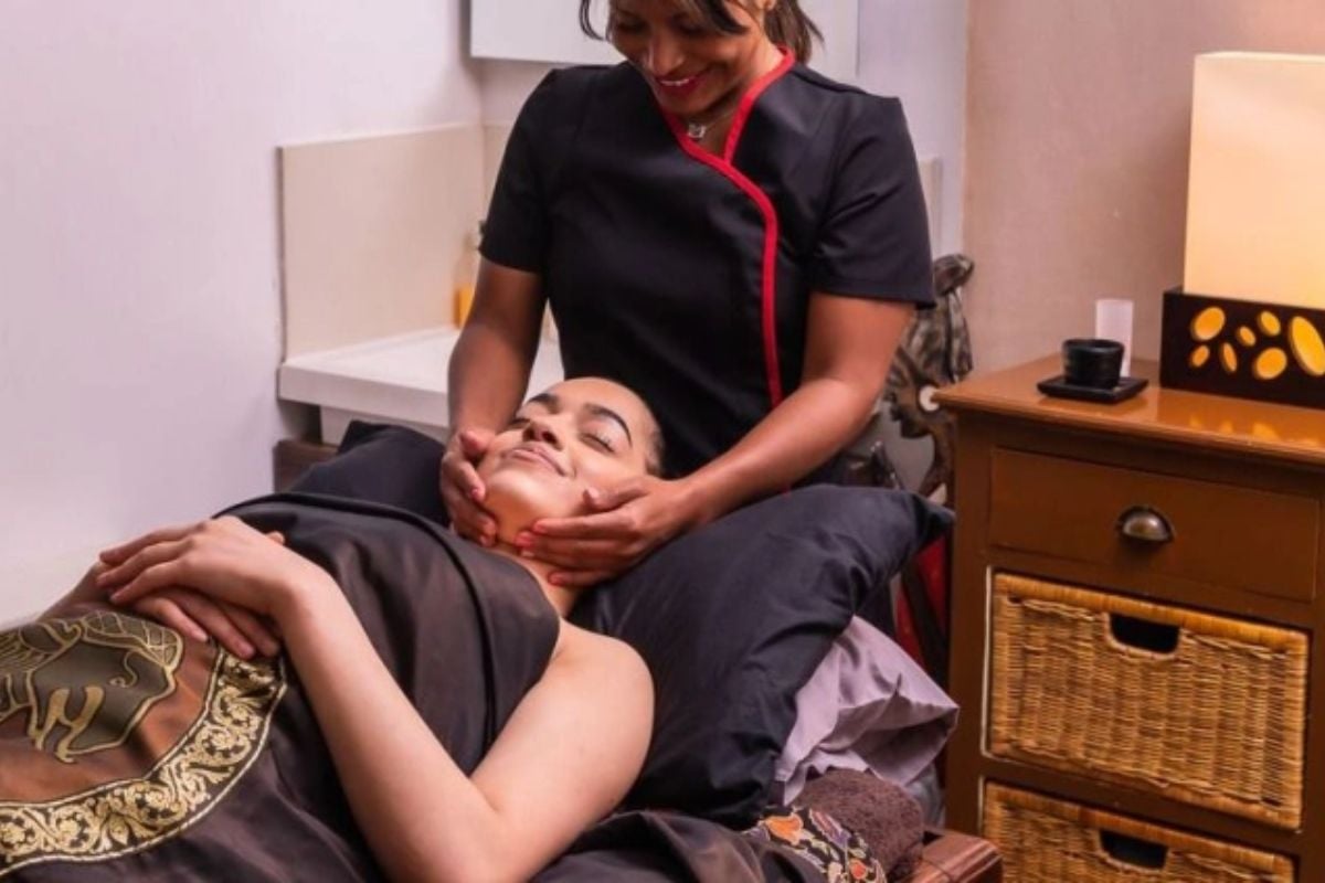 Thai Oil Massage (45 Minute Deep Tissue) - Brighton Experience from Trackdays.co.uk