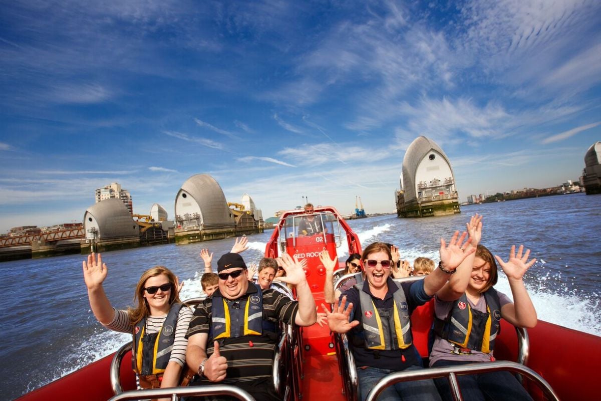 Thames Rockets Break the Barrier Speed Thrill - Bankside Driving Experience 1