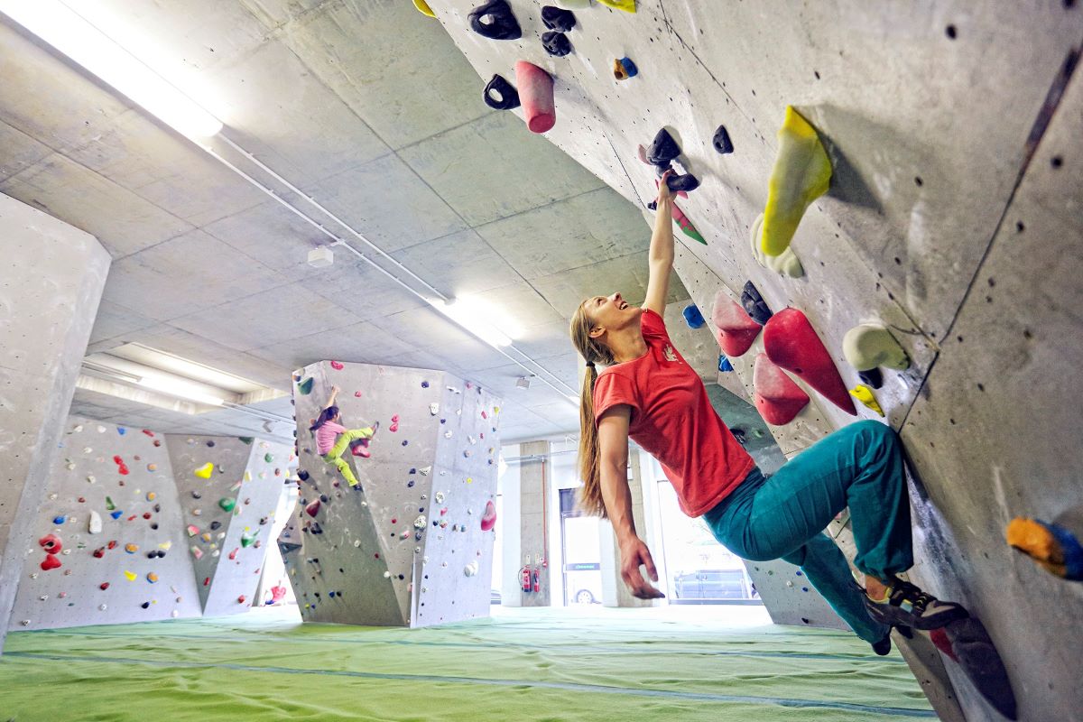 The Arch Indoor Climbing London Driving Experience 1