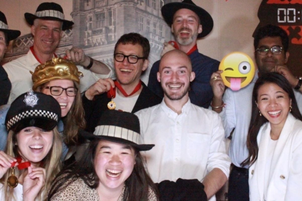 The Bank Heist Escape Game With Prosecco in London Driving Experience 1