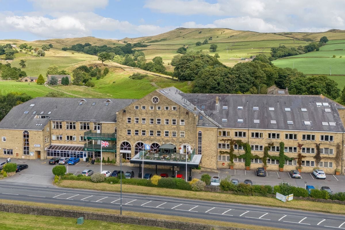 The Skipton One Night Break with Breakfast for Two Driving Experience 1