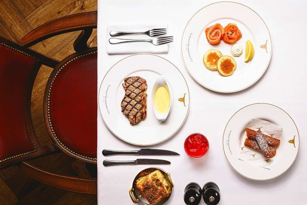 Three Courses Cocktails and Sides for Two at The London Steakhouse Co Experience from Trackdays.co.uk