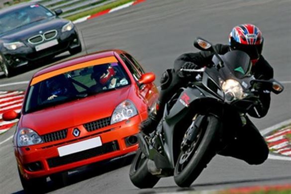 Track Day Loyalty Voucher Driving Experience 1