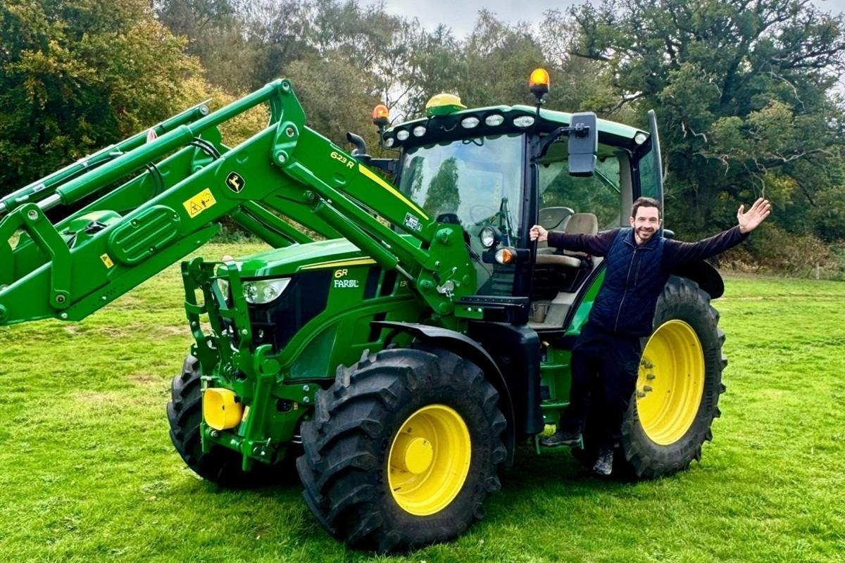 30 Mins Tractor Explorer for One Experience from Trackdays.co.uk