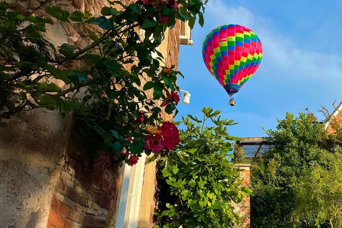 Weekday Shared Hot Air Balloon Ride in Exeter Experience from Trackdays.co.uk