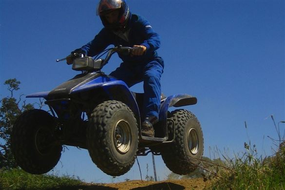 Have a great day out with a Family Quad Bike Experience, Oxfordshire